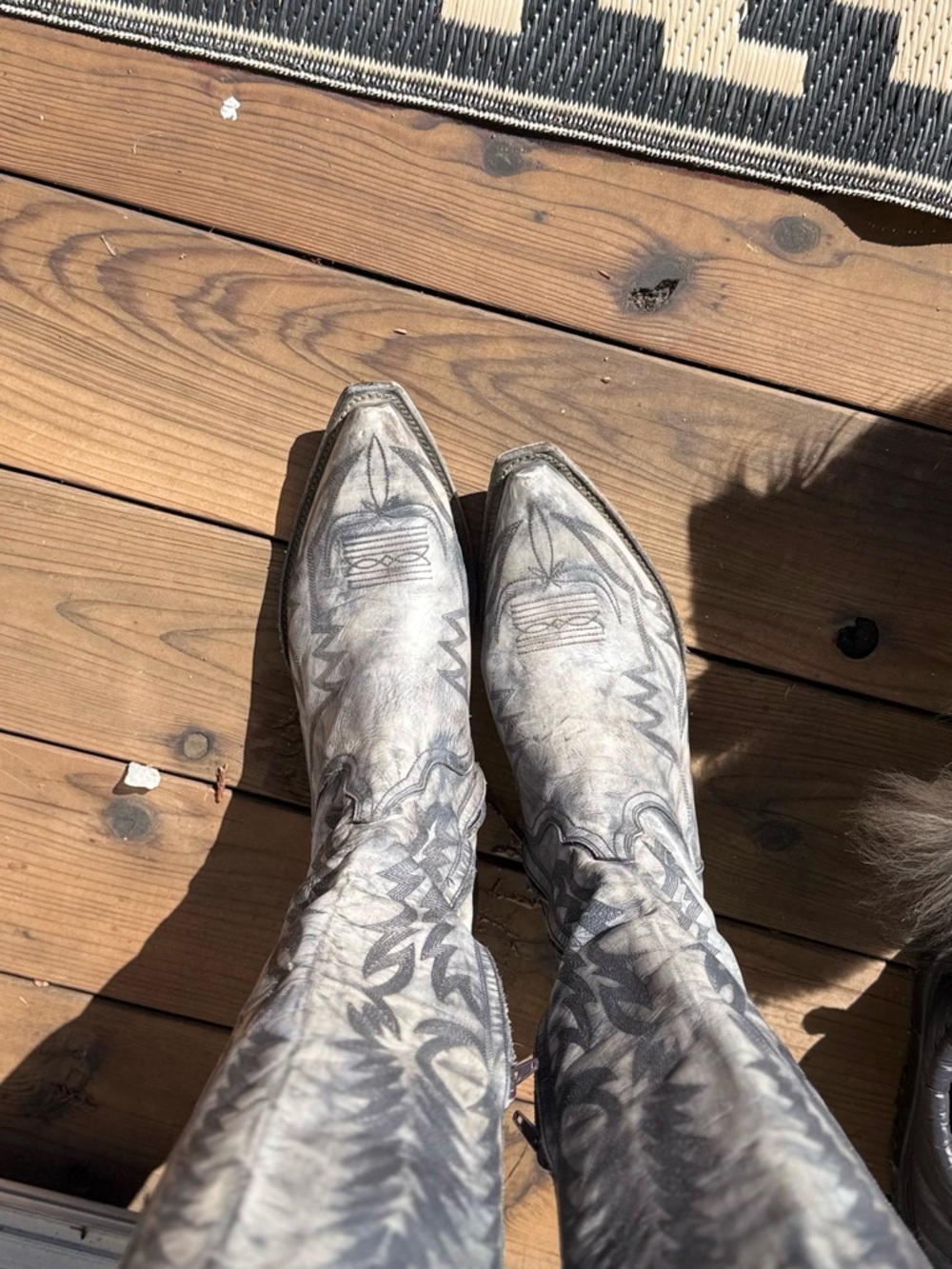 Old Gringo Gray Distressed Embroidered Cowboy Boots - Picture 9 of 10